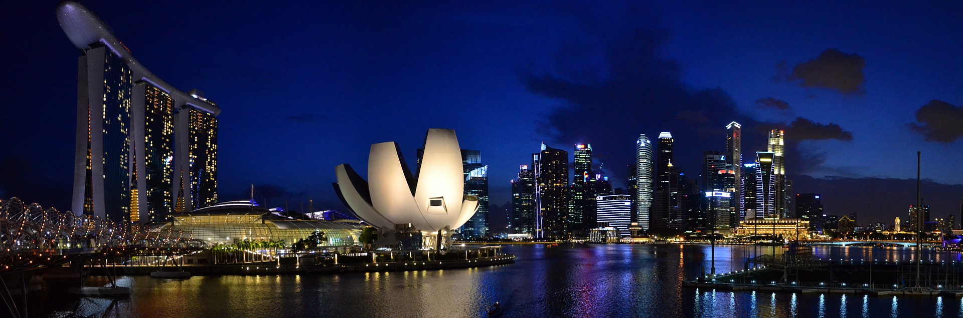 how to visit singapore on budget